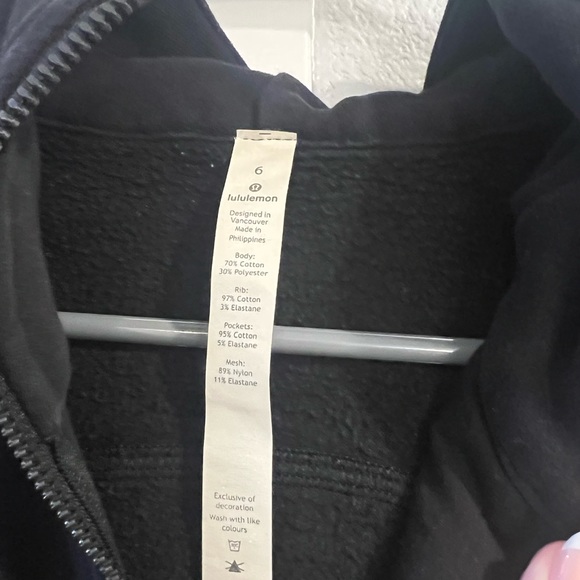 Lululemon Scuba full zip hoodie 🖤 - Picture 3 of 3